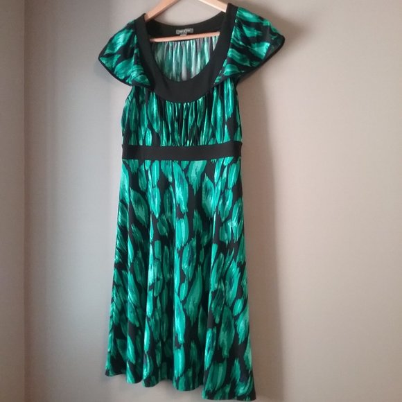 🌞 Apt 9 Green & Black A-line Dress | Small - Picture 4 of 14